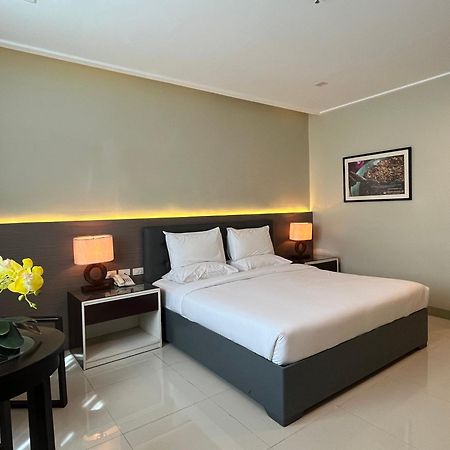 Iloilo Gateway Hotel And Suites Pavia Exteriér fotografie