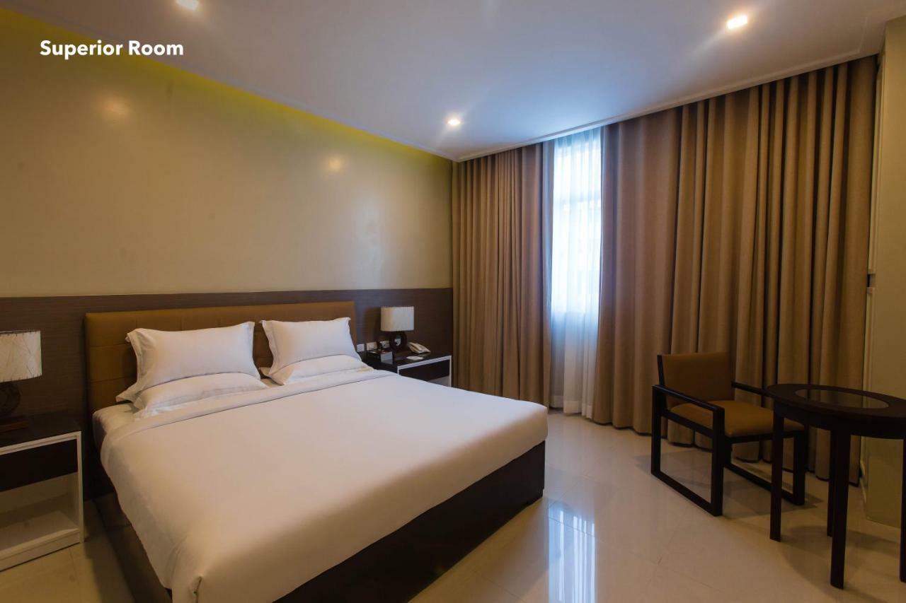 Iloilo Gateway Hotel And Suites Pavia Exteriér fotografie